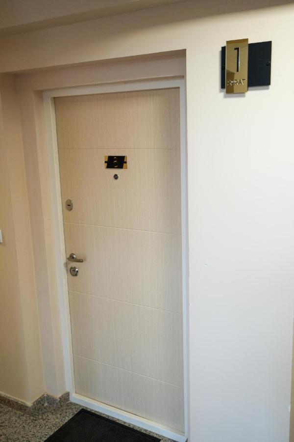 Apartman Jelena Subotica Luaran gambar